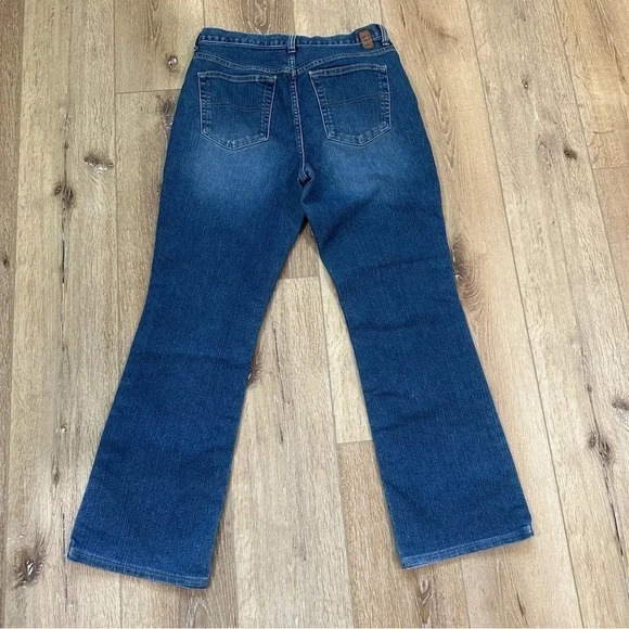 Tommy Hilfiger Faded Dark Wash Bootcut Jeans Size 8 GUC - Picture 10 of 10